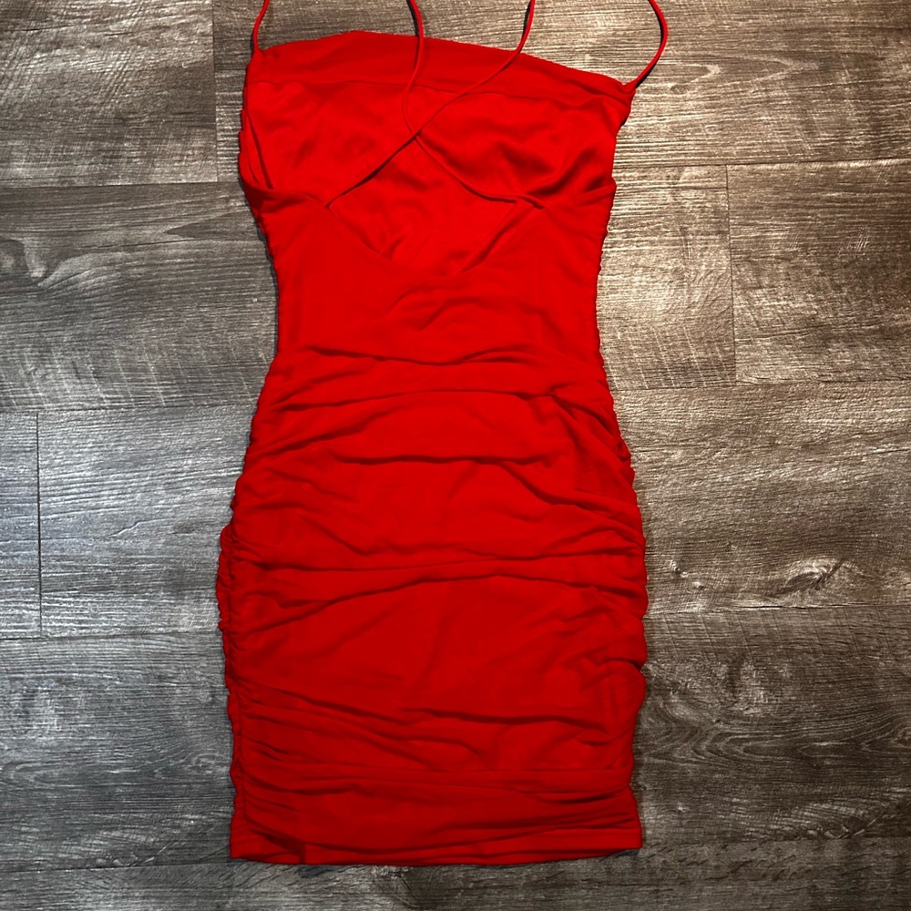 Red Ruched Bodycon Mini Dress - Picture 2 of 2